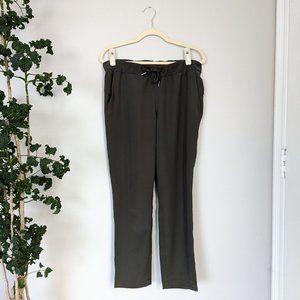 Lululemon On The Fly 7/8 Pant - Olive Green